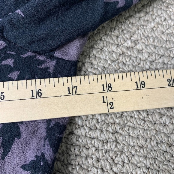 Sea Gypsies Mi Amore Womens Romper Size Medium Purple/Black Floral Cut Out Back - Picture 7 of 10